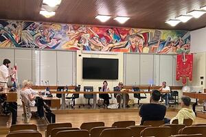 I consiglieri del Pd di Aulla escono dal partito e restituiscono la tessera