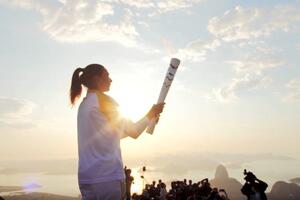 La fiamma olimpica di Milano Cortina nella cava di Barattini a Carrara il 9 gennaio e poi nel centro di Massa