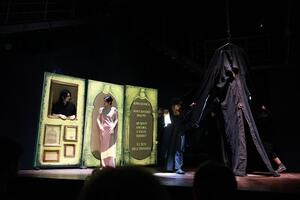 "Royal Palace" di Kurt Weill nella rivisitazione del Teatro delle Foglie a Pontremoli
