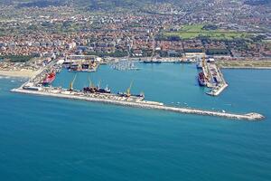 Città al Centro dai monti al mare: "Porto di Carrara, tra burocrazia e opportunità perdute: perché non possiamo più permetterci di aspettare"