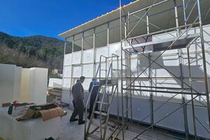 Cimitero Bibola-Vecchietto: al via le operazioni di traslazione dei feretri.