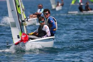 III Nazionale RS-Feva di Vela al Club Nautico di Marina di Carrara: tre giorni di regate con i migliori equipaggi giovanili