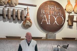 Montignoso in lutto: la scomparsa di Vittorio Lorenzetti, titolare della notissima "Bottega di Adò" e padre del consigliere regionale Gianni