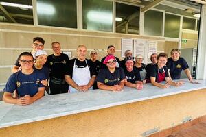 Sagra del Pescatore organizzata dalla Pubblica Assistenza di Carrara: il gran finale