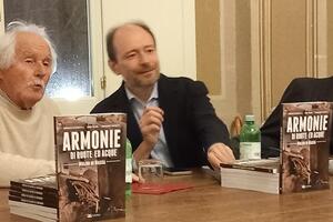 Successo per la presentazione del libro &quot;Armonie di ruote ed acque - i mulini di Massa&quot; alle Stanze del Guglielmi