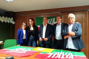 Forza Italia Massa Carrara presenta i suoi candidati alle regionali: Jacopo Ferri, Luigi Della Pina, Alessia Casotti e Jinane Rouicha