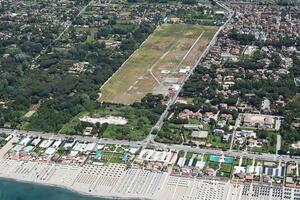 Italia Nostra Massa Montignoso è a favore del mantenimento del nome Aeroporto di Massa Cinquale per lo scalo massese