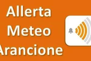 Allerta meteo su Massa codice Arancione dalle ore 17 di lunedì 24 alle ore 9 di martedì 25 novembre
