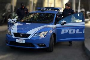 Massa Carrara: picchia la ex fidanzata, arrestato dalla Polizia di Stato