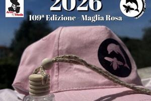 Grande successo sabato 16 maggio a Villa Cuturi, dove il brand La Calabrone&amp;Delfino ha presentato davanti al pubblico della sua città natale la nuova collezione Estate 2026.