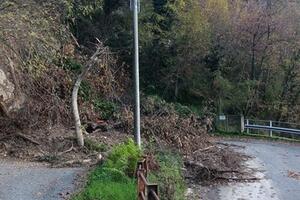 Un mese dalla frana e ancora nulla di fatto: la critica di Rifondazione Comunista Massa