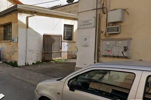 Ladri entrano nell&#039;istituto A. Salvetti di Massa: rubati soldi e computer