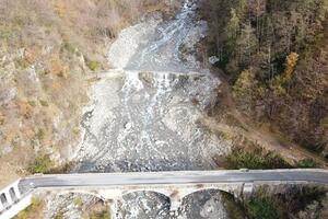 Ripristinata, dal Consorzio di Bonifica, una briglia lungo il Taverone in Lunigiana