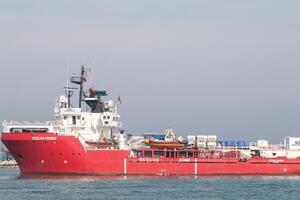 116 migranti in arrivo a Marina di Carrara con la Ocean Viking lunedì 23 marzo