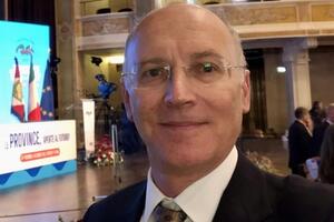 Manutenzioni stradali a Massa, la Lega: "Avanti con i cantieri in via Marina Vecchia e via Democrazia"