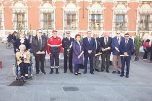 Folla e commozione in Piazza Aranci per la Festa delle Forze Armate: il Prefetto Aprea ai giovani “Custodite i valori della libertà”