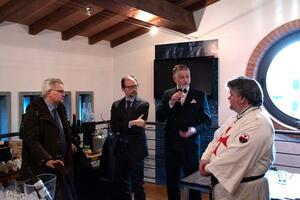 Lunigiana, terra che resta nel cuore: il ministro della cultura Alessandro Giuli in visita a Fivizzano, Casola, Soliera e Rometta