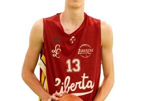 Trofeo della Madonna del Ponte  di Basket a Bologna: il massese Niccolò Salvatori vince il titolo di Mvp e si conferma tra i migliori talenti italiani