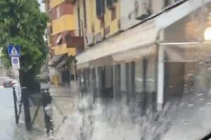 E Avenza affoga per un temporale...