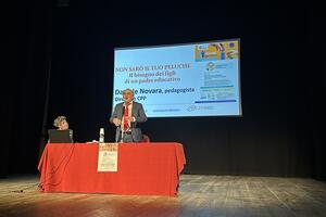 Daniele Novara, pedagogista di successo, ha dato il via a un ciclo di incontri e laboratori per genitori consapevoli: tre gli appuntamenti in Lunigiana