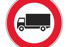 Divieto di transito per i mezzi pesanti sul viale Colombo fino a fine settembre