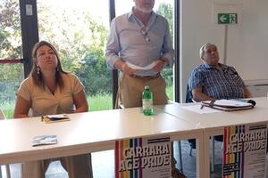 Interventi realizzati, bilanci e progetti nel discorso del presidente della Consulta Anziani del comune di Carrara Fabrizio Rocca al II° Age Pride alla Padula