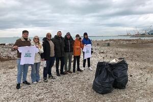 Progetto Carrara Plastic Challenge della Consulta Giovani del comune: successo per l'iniziativa dell'Eco Day che ha coinvolto i ragazzi del Itis Galilei