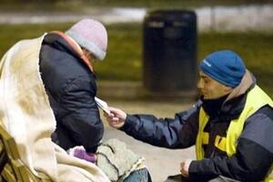 Emergenza freddo: al via a Carrara le &#039;unità di strada&#039;  Porteranno coperte e pasti caldi ai senza fissa dimora