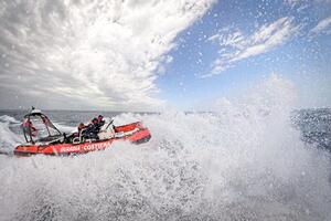 Pesca sportiva e nuova normativa: la Guardia Costiera di Marina di Carrara al fianco degli appassionati. Controlli in mare e Uffici disponibili per aiutare tutti a mettersi in regola