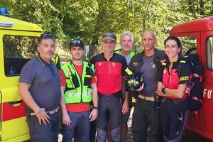 Si perde sul Monte Brugiana: salvato del Soccorso Alpino di Massa un giovane escursionista