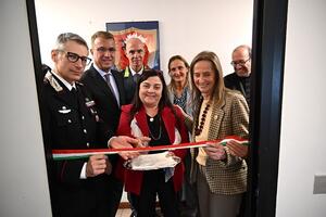 Inaugurazione Una Stanza Tutta per Sè nella caserma dei Carabinieir di   Pontremoli