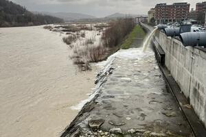 Fiume Magra sorvegliato speciale: il Consorzio ha attivato le idrovore