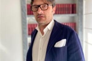 “Questa amministrazione non lascia i problemi nel cassetto”: l&#039;assessore Lattanzi annuncia la risoluzione di problemi come lo stadio, la Progetto Carrara e la cuasa Strabag