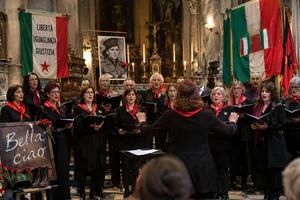 Fischia il vento e Bella ciao cantati in chiesa: i dubbi di Benedetti di Futuro Nazionale