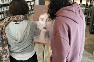 La presentazione del libro "Il mondo che ha fatto" di Roberto Ferrucci, prevista nell'ambito della rassegna "Il Pensier Lib(e)ro" per sabato 21 febbraio, si svolgerà sabato 28 febbraio alle ore 17, presso la Sala Gestri della Biblioteca civica di Carrara.