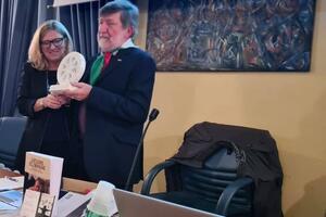 Successo per il terzo appuntamento di Carrara Amarcord con Evandro Dell&#039;Amico