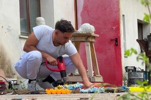 Quando l’arte trasforma l’inquinamento da plastica in un’opera collettiva : il 7 giugno raccolta collettiva di rifiuti che l&#039;artista Rodrigue Lambert Moreno trasformerà in opere d&#039;arte