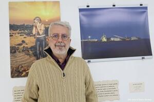 La Guang Rong protagonista della mostra fotografica e pittorica "Il canto della fine" di Pier Luca Mori