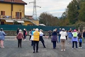Camminare in compagnia fa bene all’umore e alla salute: ecco un nuovo appuntamento con i Gruppi di cammino