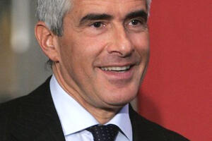 Pier Ferdinando Casini presenta il suo libro da Confartigianato Massa Carrara Lunigiana