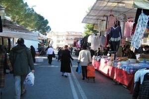Mercato del lunedì a Carrara: si cambia per la presenza del cantiere in via Verdi. Nuova disposizione dei banchi a partire dal 21 settembre