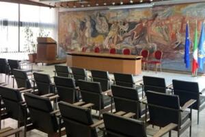 Aria di restyling in tutta Carrara: anche la sala di rappresentanza cambierà look