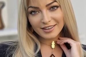Ana Maria Broscaru: un'artista poliedrica che dà lustro alla Provincia di Massa-Carrara