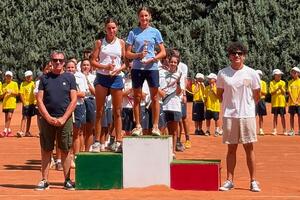 Matilde Castagnini del Club Nautico marina di Carrara vince il Torneo Nazionale Junior Next Gen di tennis