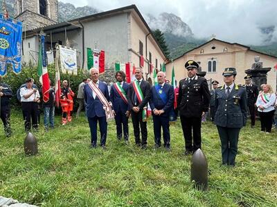 Il sindaco di Fivizzano  Giannetti dà dei fascisti ai rappresentanti del governo: lo sdegno della destra e l&#039;approvazione della sinistra