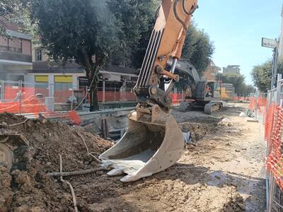 Ancora più divieti di transito e di sosta in via Don Minzoni per i lavori al cantiere Canal Del Rio