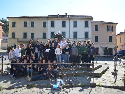 Lanciata sonda aerostatica dai licei Lunigianesi per il progetto Lunispace