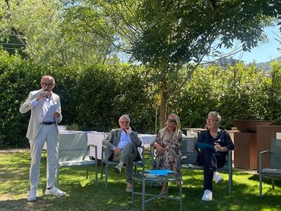 V edizione del Fosdinovo Street Festival 2026: Oltre 120 artisti animano il borgo con un messaggio di pace, tra le location anche il Castello Malaspina
