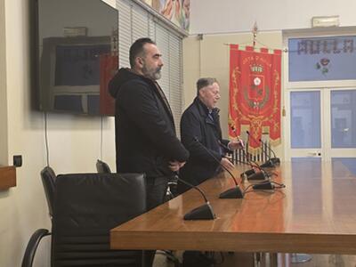 Lezioni di democrazia per una scolaresca di Albiano in visita al comune di Aulla