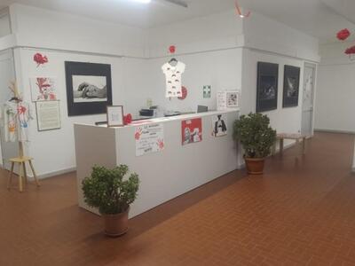 La violenza di genere raccontata da chi la combatte ogni giorno: in mostra &quot;Mani, Parole e Cuore&quot; a cura della cooperativa sociale L&#039;Abbraccio